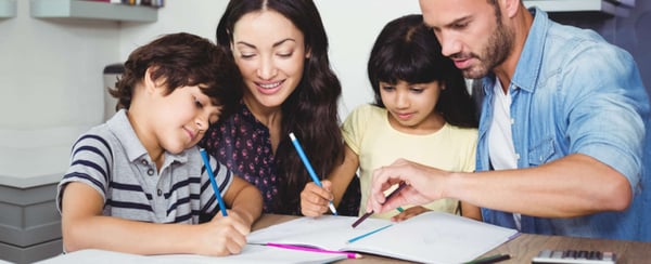 Tips para ayudar a los hijos en sus clases en el hogar, virtuales o presenciales